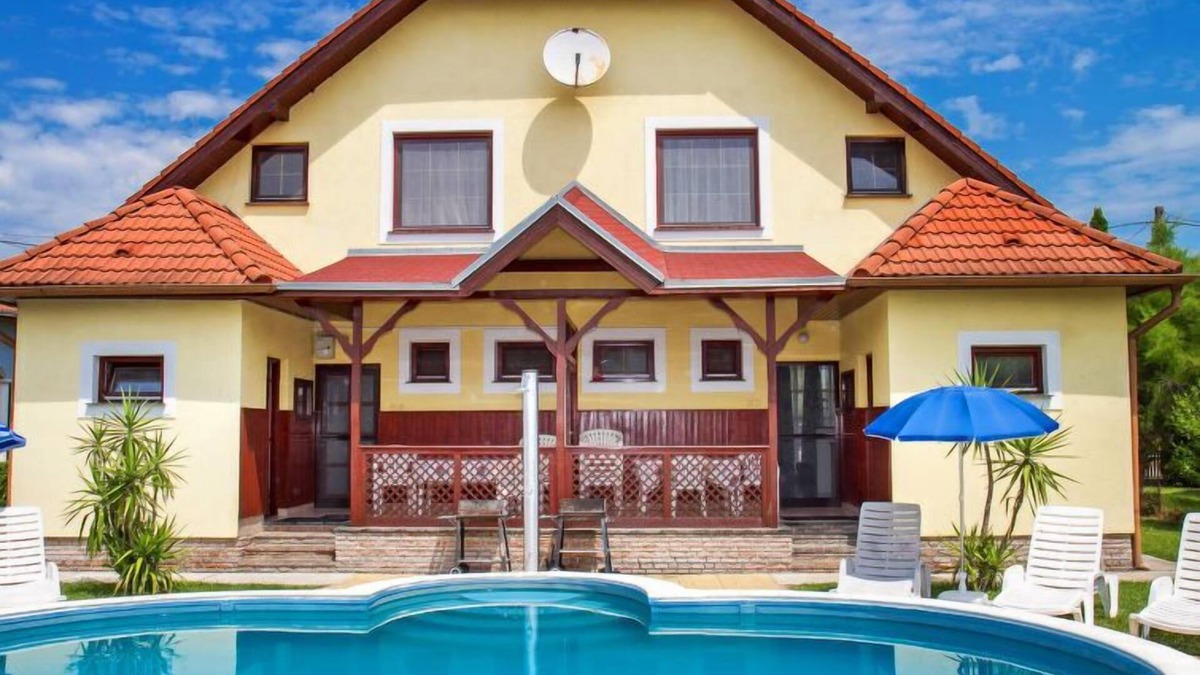Balatonmariafurdo House | Yellow 1 by Interhome