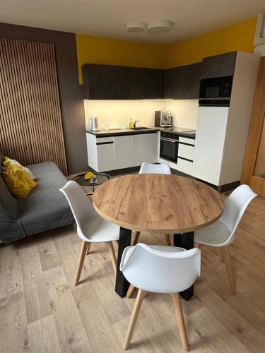 Brno-stred Apartment | Yellow apartment Deluxe