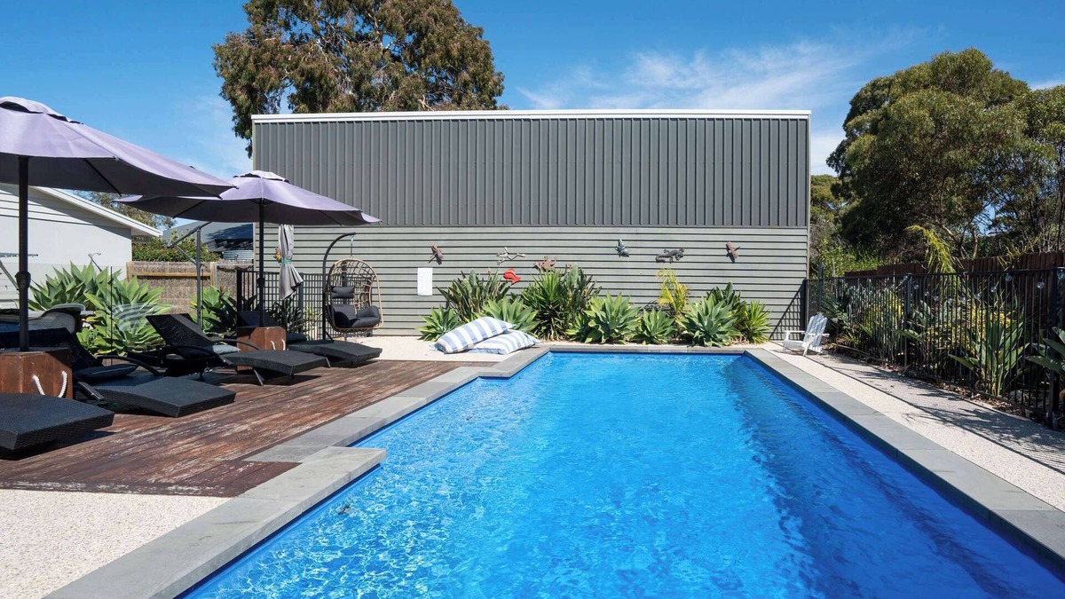 Ocean Grove House | Yellow Gums by the Beach- Ocean Grove
