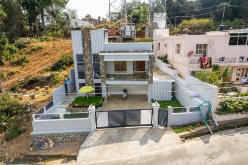 Kodaikanal Villa | Yellow Tree