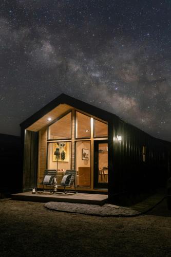 Last Chance Hotel | Yellowstone Peaks Hotel