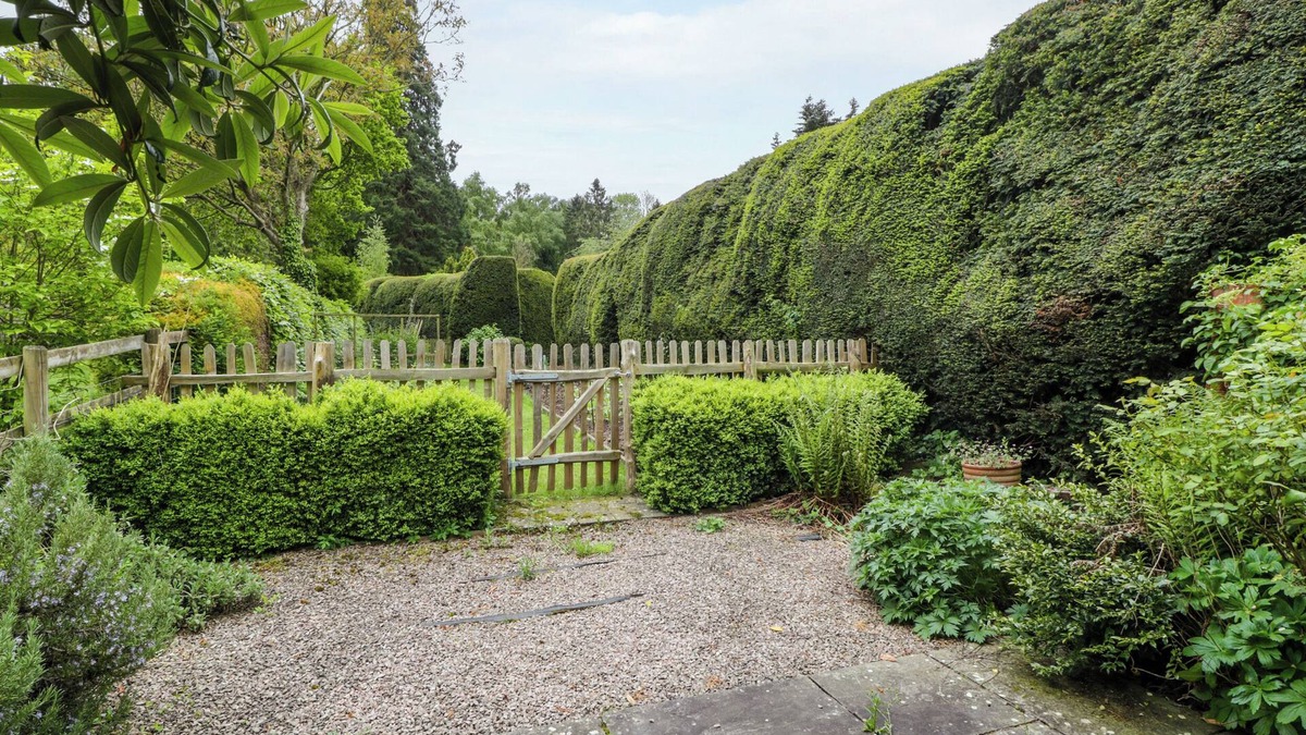 Docklow Cottage | Yew Tree Cottage