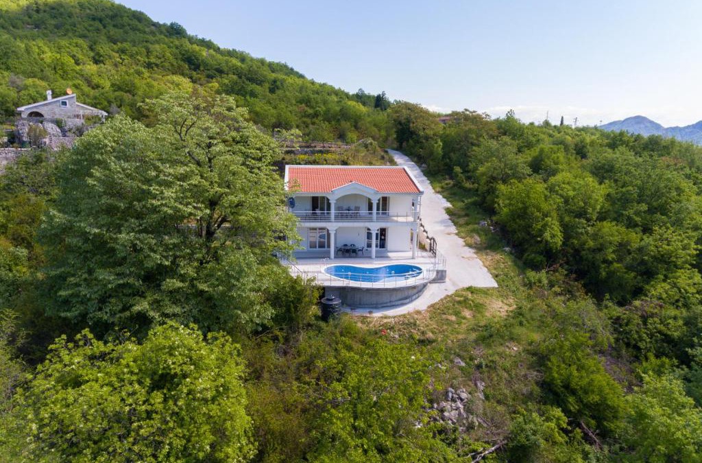 Karuc Villa | Yokana Villa & Pool