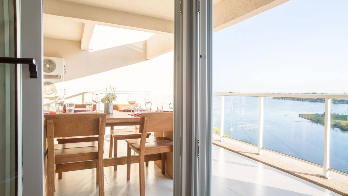 Nordelta Apartment | Yoo Nordelta Over the Lake