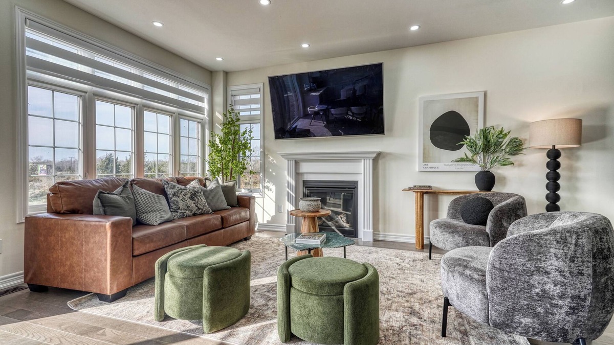 Carrying Place House | Youngs Cove Chalet in Prince Edward County