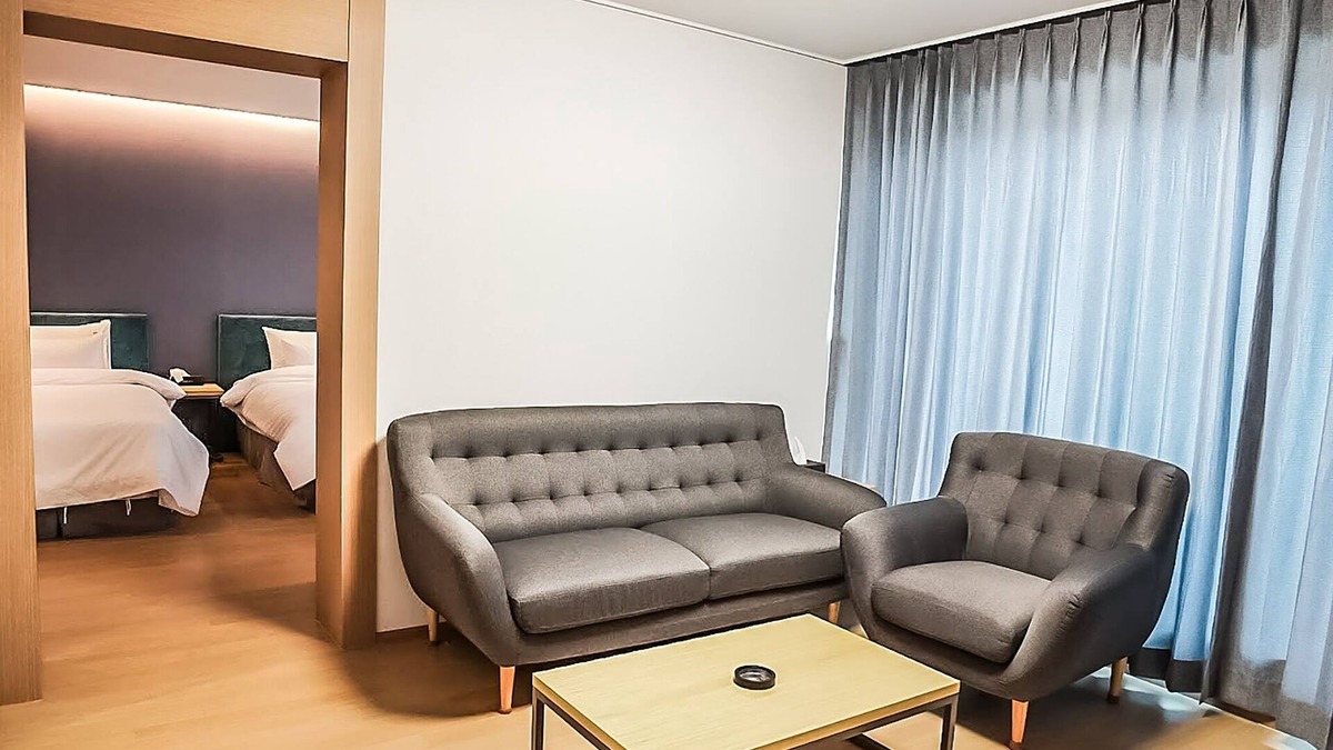 Yeongwol Hotel | Youngwol Orayeon