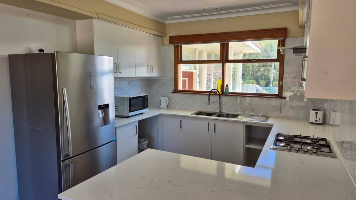 Golden Point House | Your Cozy Home Away from Home