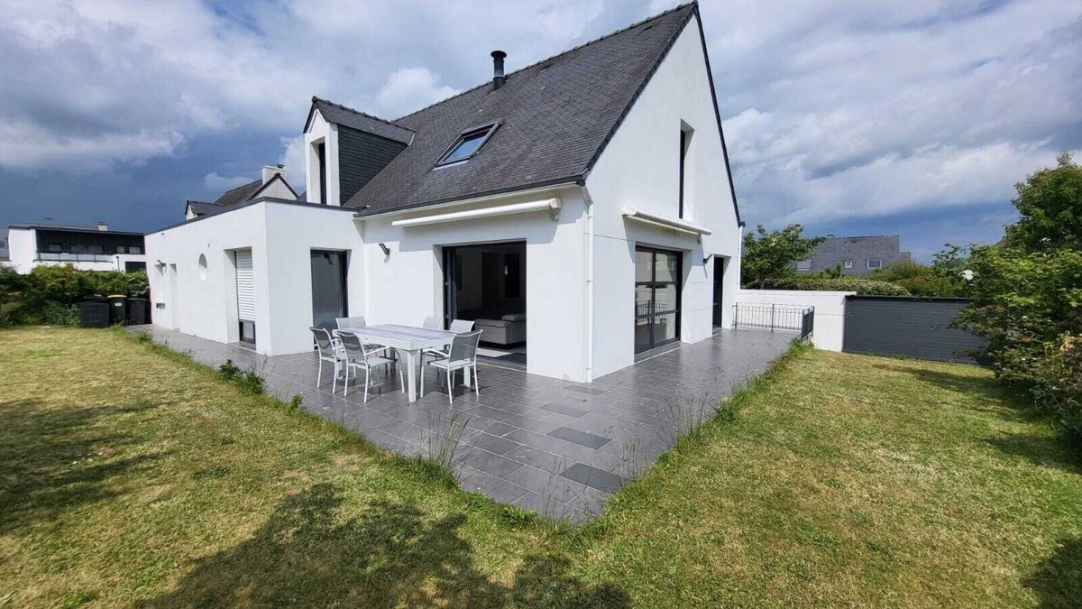 Plouharnel House | Your design house only 5mn from the beaches of. Comfort and style