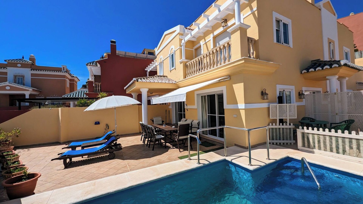 Torre del Mar Ski Chalet | ā Your dream getaway awaits!nšāš„āš°š„āšāšāšļøāā°ļøā