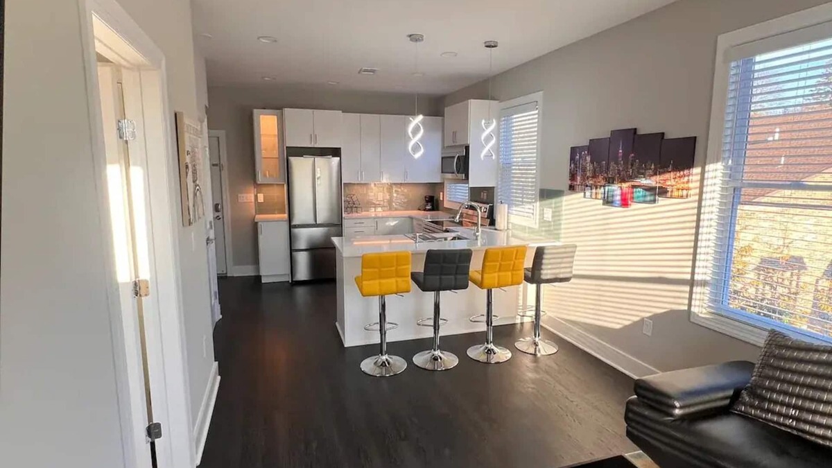 Livingston Apartment | Your Happy place Away from Homenn