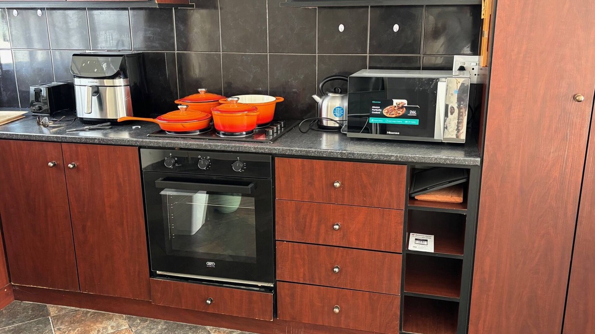 Vineta House | Your holiday home, in the most quiet and yet secure neighborhood.