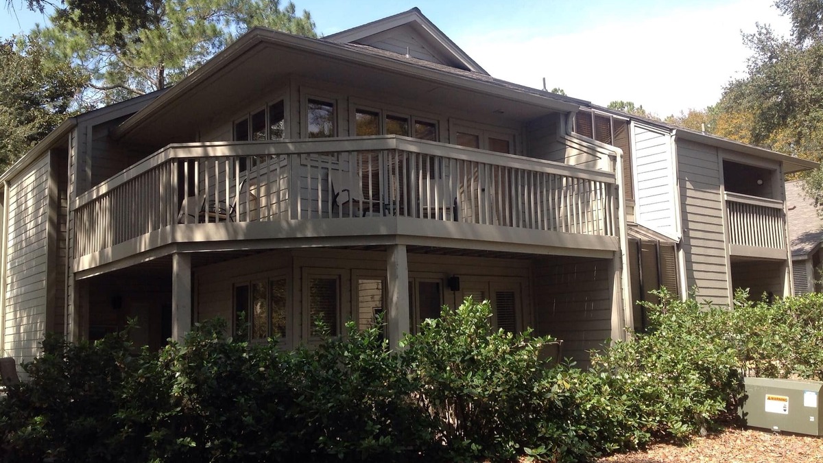 Palmetto Dunes Villa | Your Home Away from Home -5 STAR reviews. Minutes to Palmetto Dunes amenities