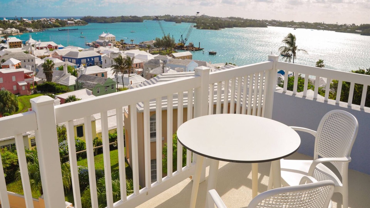 St. George's Cottage | Your Home away from Home