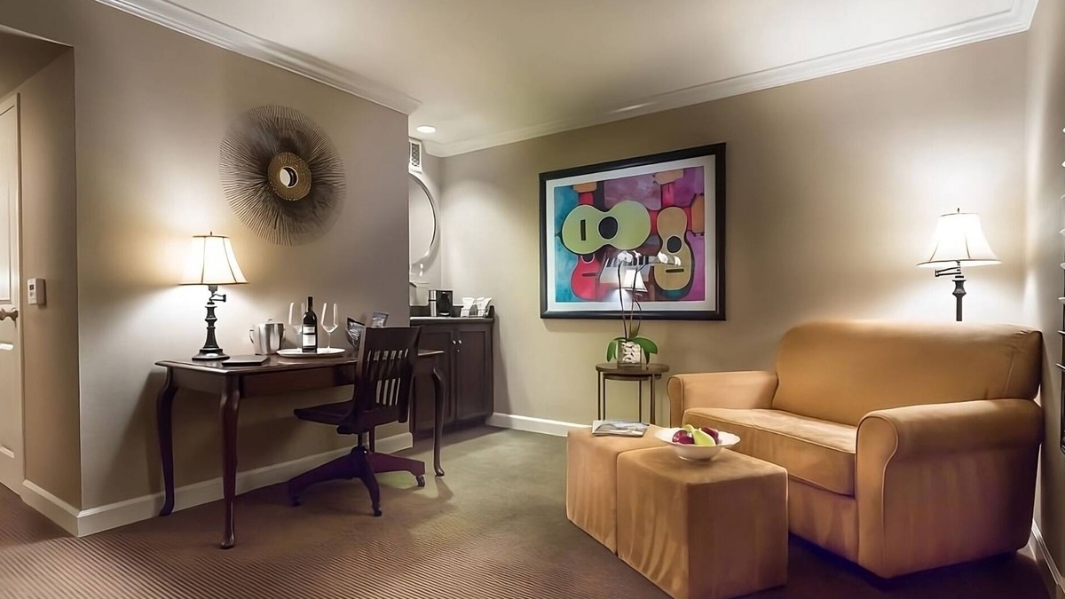 Cupertino Hotel | Your Home Away From Home! Free Parking, Pool, Short Walk to Franco Park