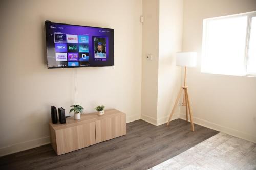 Corona Apartment | Your Home Away from Home