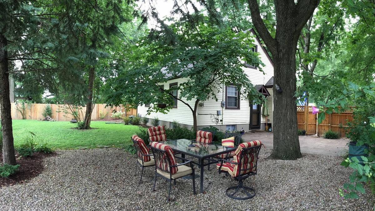 Beechmont House | Your Home in the Bluegrass Minutes from Downtown, SDF, ExpoCtr & ChurchillDowns