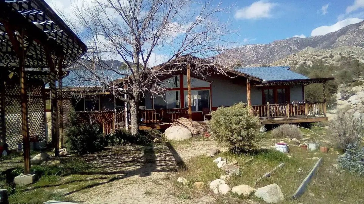 Weldon Cabin | Your home in the Kern River Valley
