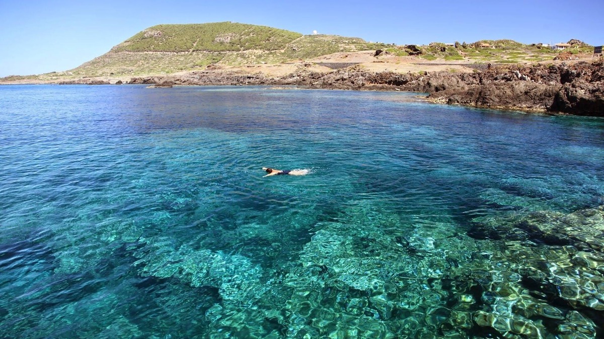 Ustica House | Your home in the middle of the Mediterranean