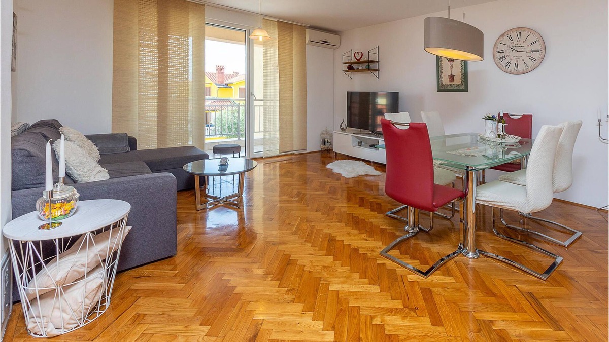 Gregovica Apartment | Your lovely vacation apartment, the starting point for your excursions.