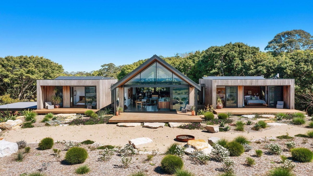 Coorabell House | Your Luxury Escape - Mulagan House 1