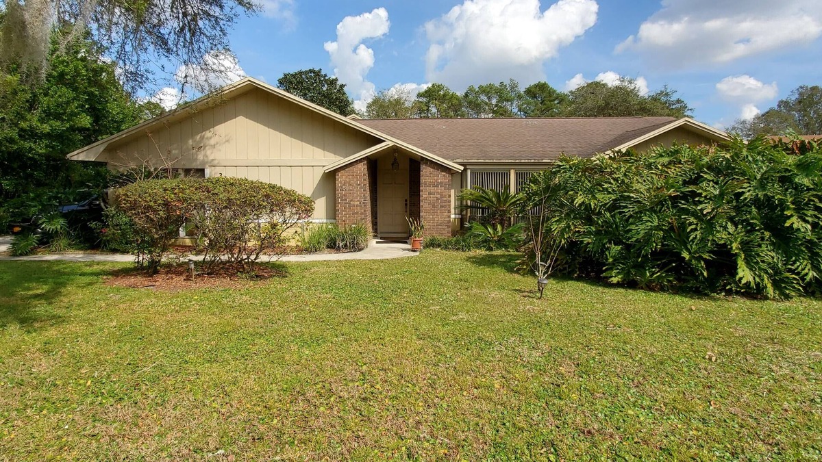 Wekiva Springs House | Your Oasis Home