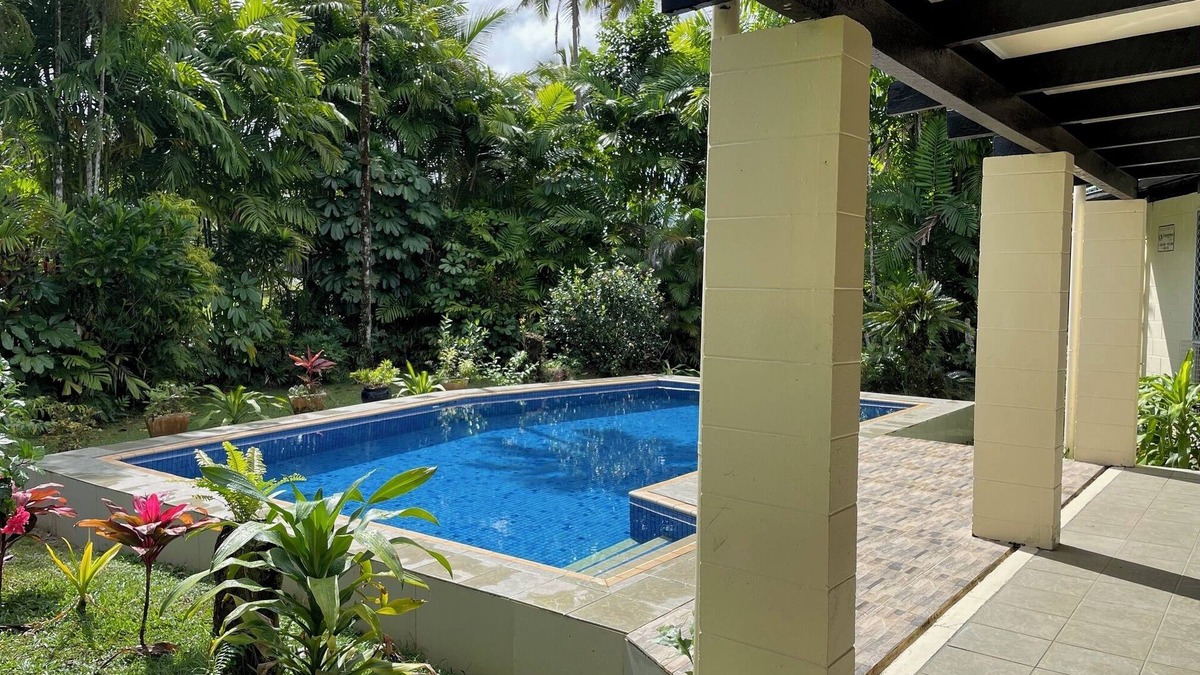 Pacific Harbour Villa | Your Own Beautiful House in Paradise with Pool and River Access