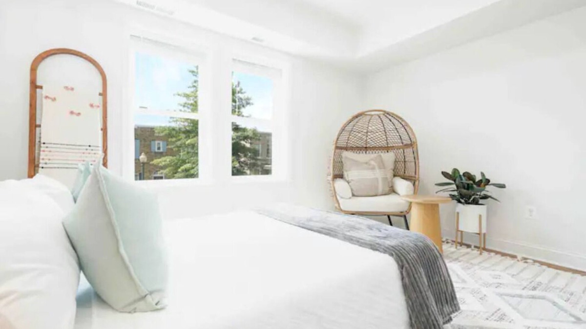 Gallaudet Apartment | Your peaceful vacation awaits!