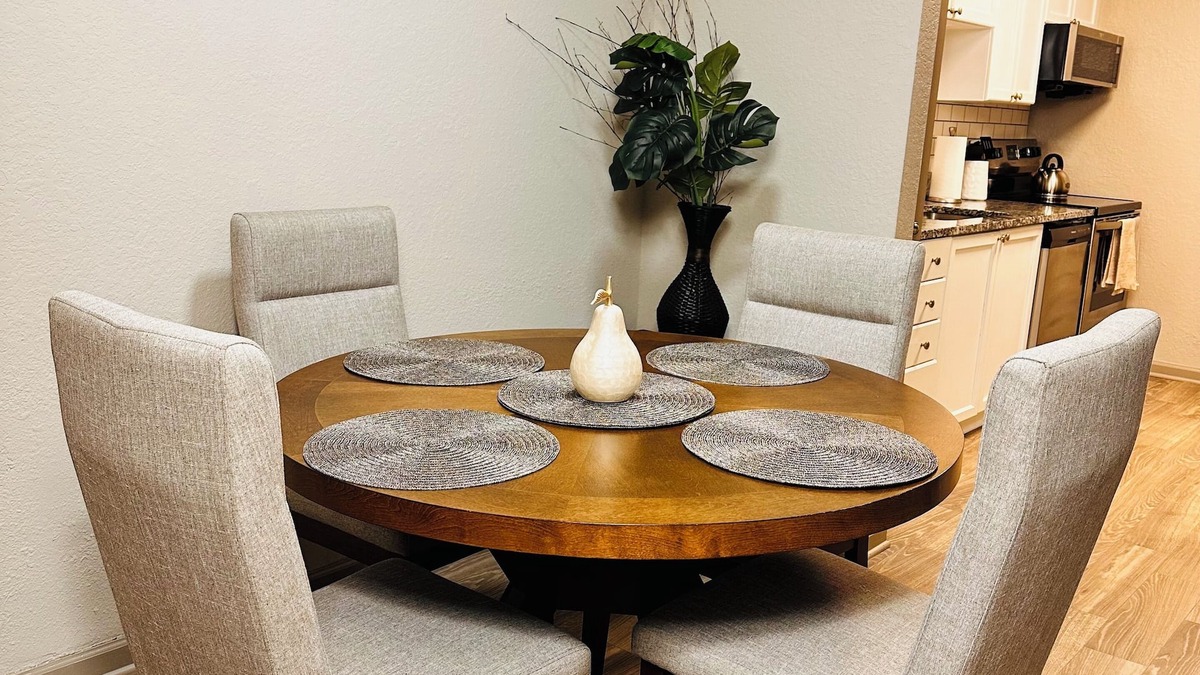 Smyrna Apartment | Your Place at the Battery, walking distance to the Battery/Roxy