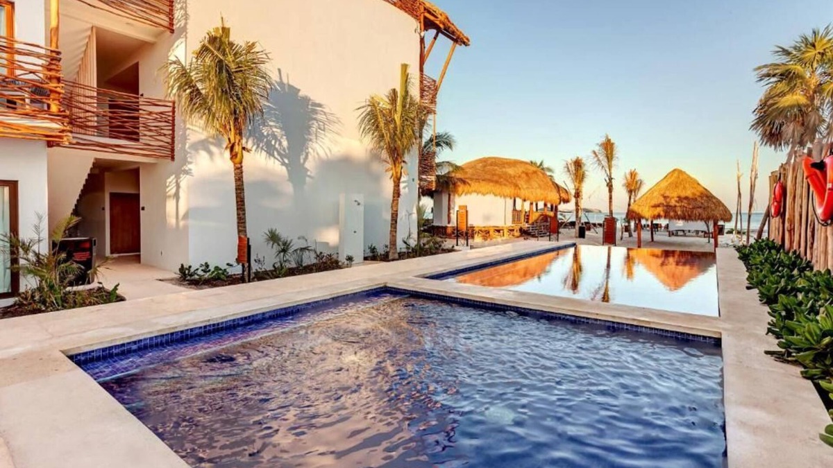 Isla Holbox Hotel | Your Private Beachfront Escape in Holbox! Outdoor Swimming Pool, Beach Access!