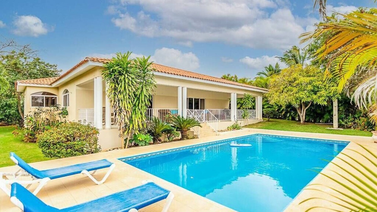 La Mulata Villa | Your Private Villa with Pool Solid WIFI