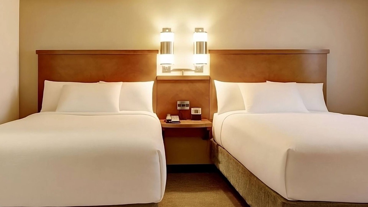 Gwinnett Place Hotel | Your Relaxing Getaway Awaits! 2 Amazing units to Enjoy, near McDaniel Farm Park