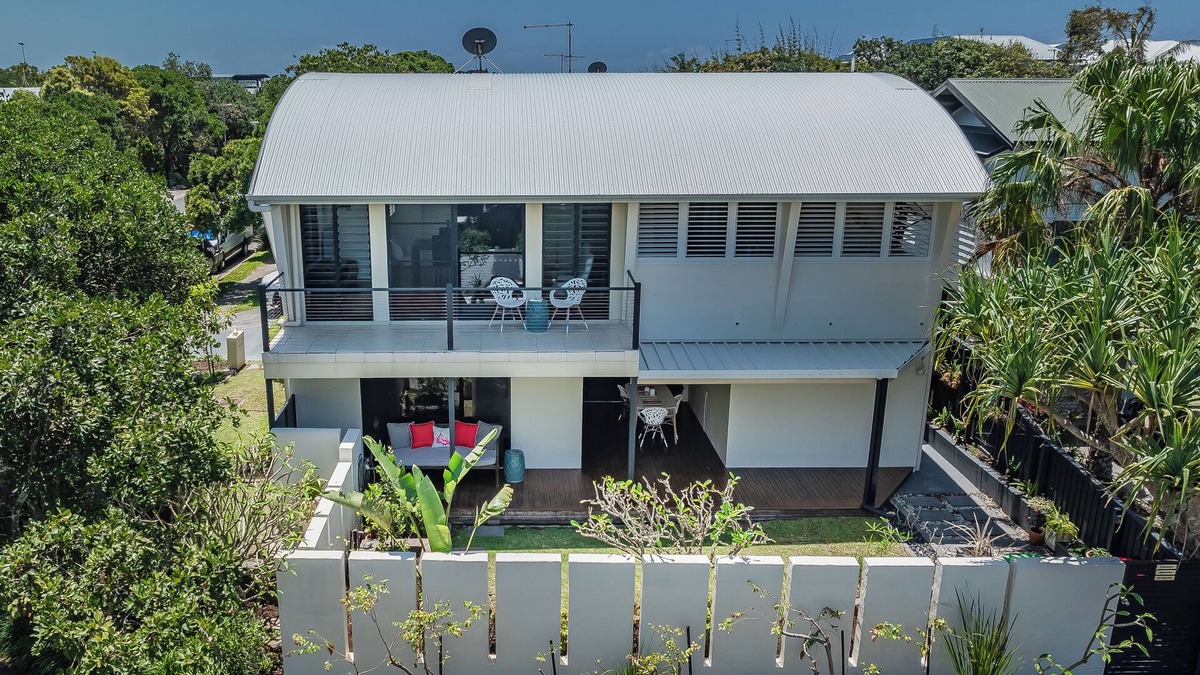 Casuarina Villa | Your Ultimate Beachside Escape in the Heart of Casuarina!
