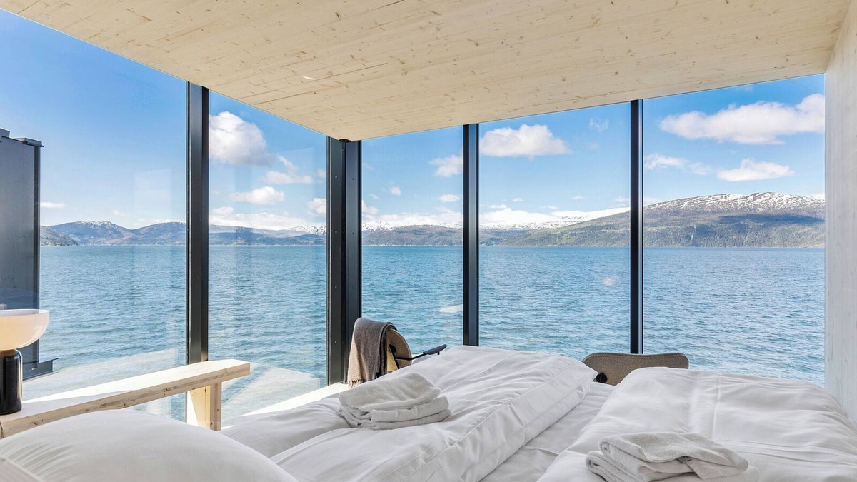 Hemnes Municipality Hotel | Yttervik