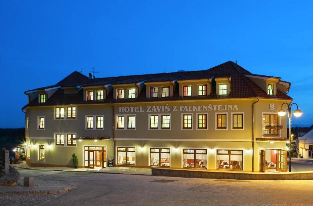 Hluboka nad Vltavou Hotel | Záviš z Falkenštejna