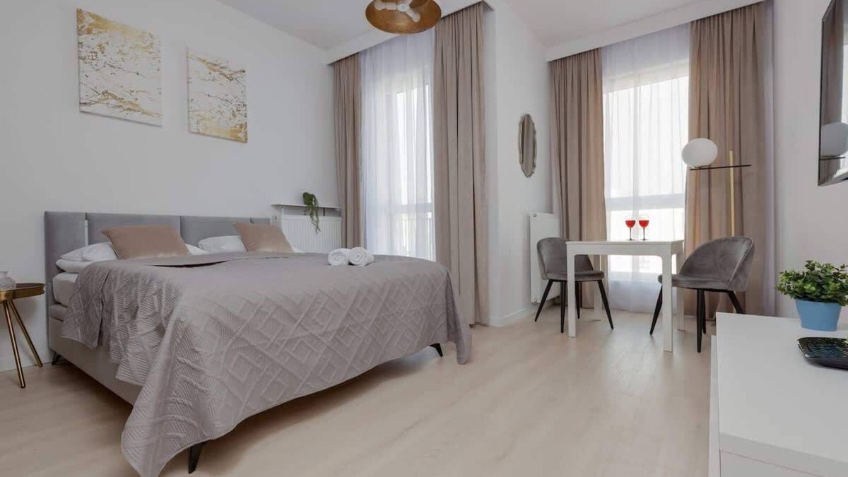 Warsaw Apartment | Złoty Potok 7 | Comfortable Studio | Parking