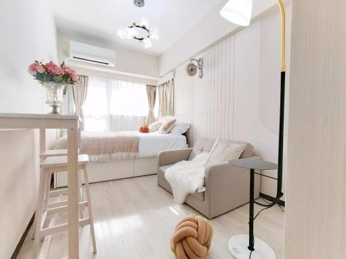 Kabukicho Apartment | Z81新宿最中心 東新宿站5分 2室-Shinjuku center 5 mins to Station, Max 6P 直达新宿 涉谷 表参道 池袋 上野 代代木 银座 原宿