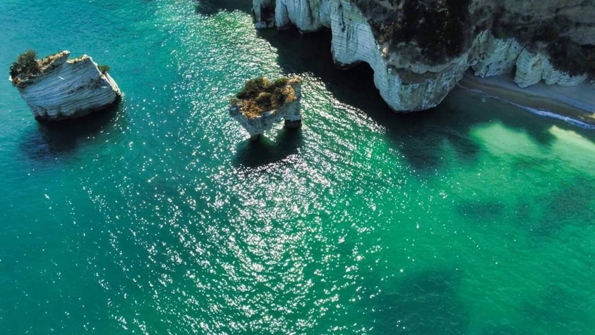 Mattinata House | ZAGARE BAY, A BEAUTIFUL HOUSE JUST A STONE'S THROW FROM THE SEA