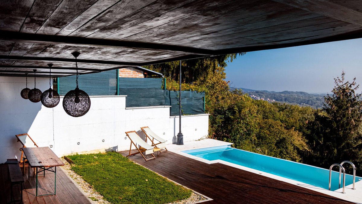Zagreb Villa | Zagreb House Medveščina with Pool