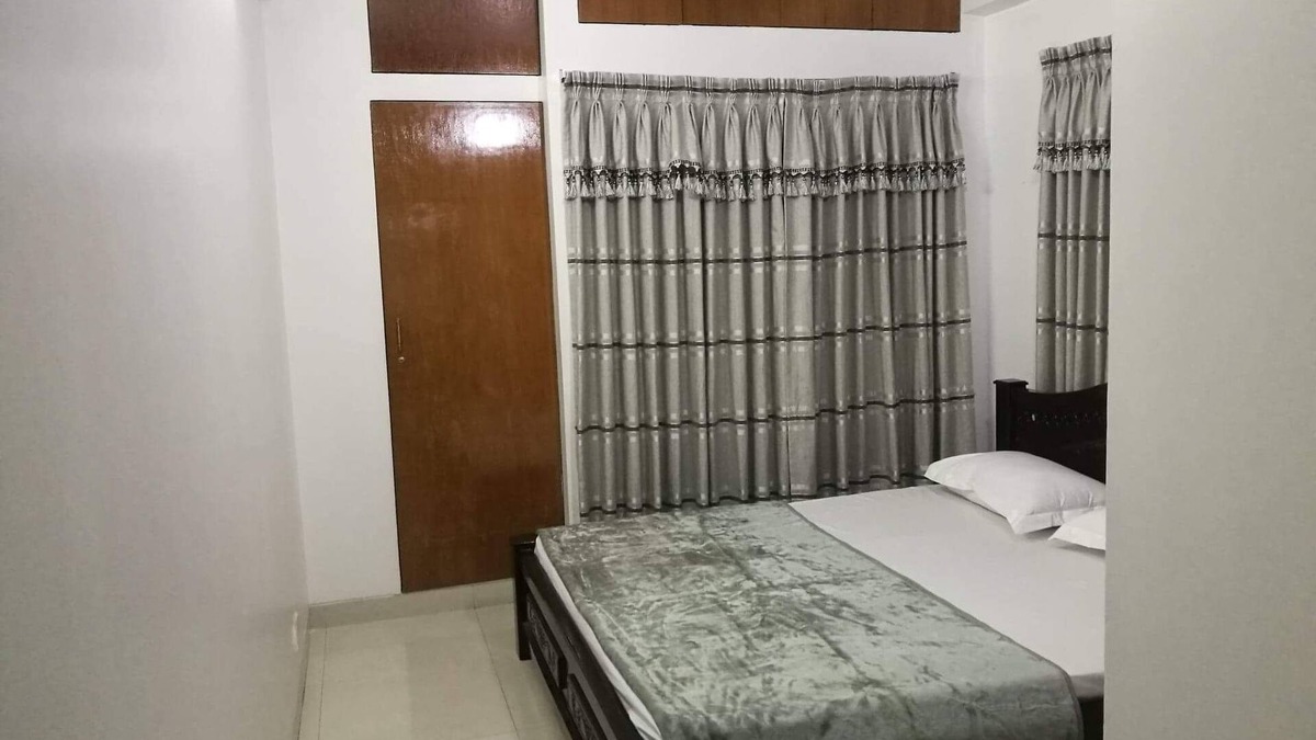 Dhaka Apartment | Zahin's Nest: It's a fully furnished apartment suitable for family vacation.