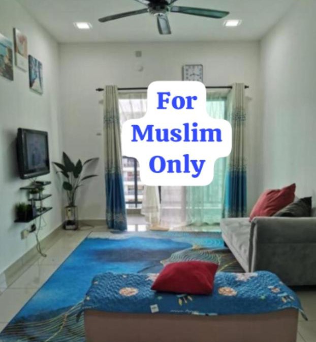 Kajang Apartment | Zanra Homestay at Residensi Zamrud Blok B