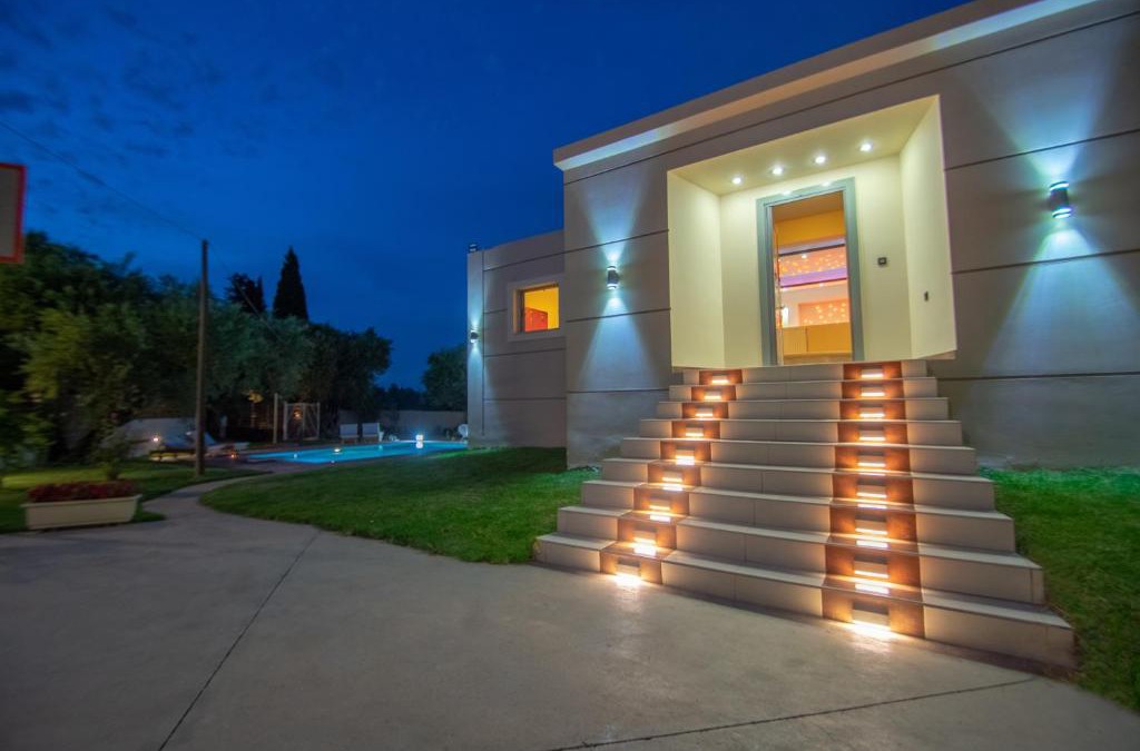 Agia Marina Villa | Zante Lagos holiday homes Treehouse and Villa