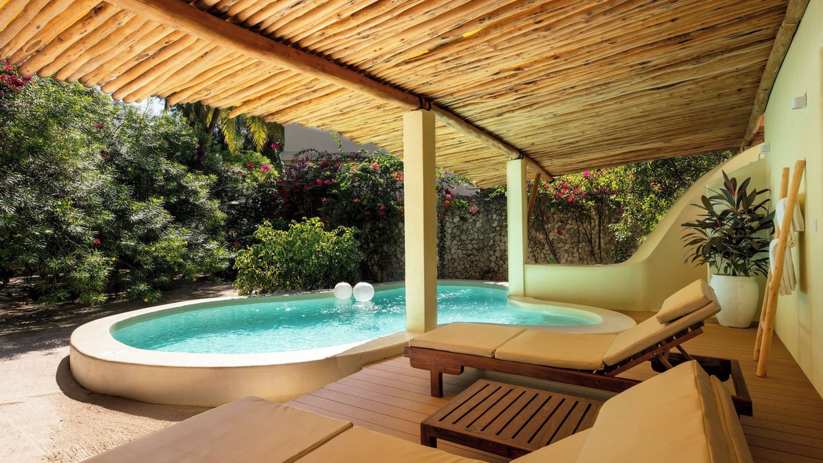 Paje Hotel | Zanzibar White Sand Luxury Villas & Spa