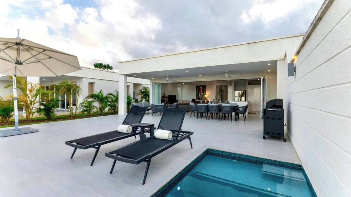 Westmoreland Apartment | ZenBreak Villa Ferraj 3 bd