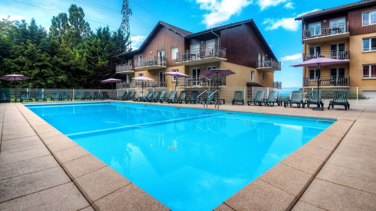 Evian-les-Bains Apartment | Zenitude Evian Les Terrasses du Lac, an Ascend Collection Hotel