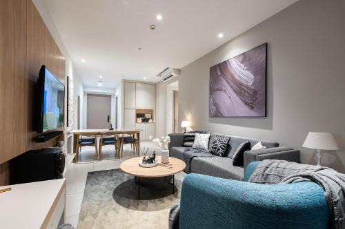 District 1 Apartment | Zenity Aparmetn D1 3Bedroom 5star- good price YOLO HOME