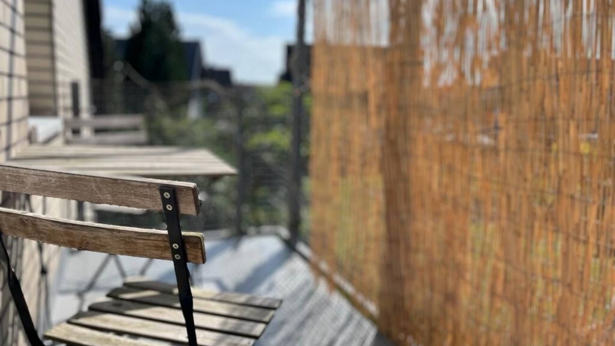 Wolfsburg Apartment | Zentral und Ruhig Gelegen mit Einbauküche & Balkon