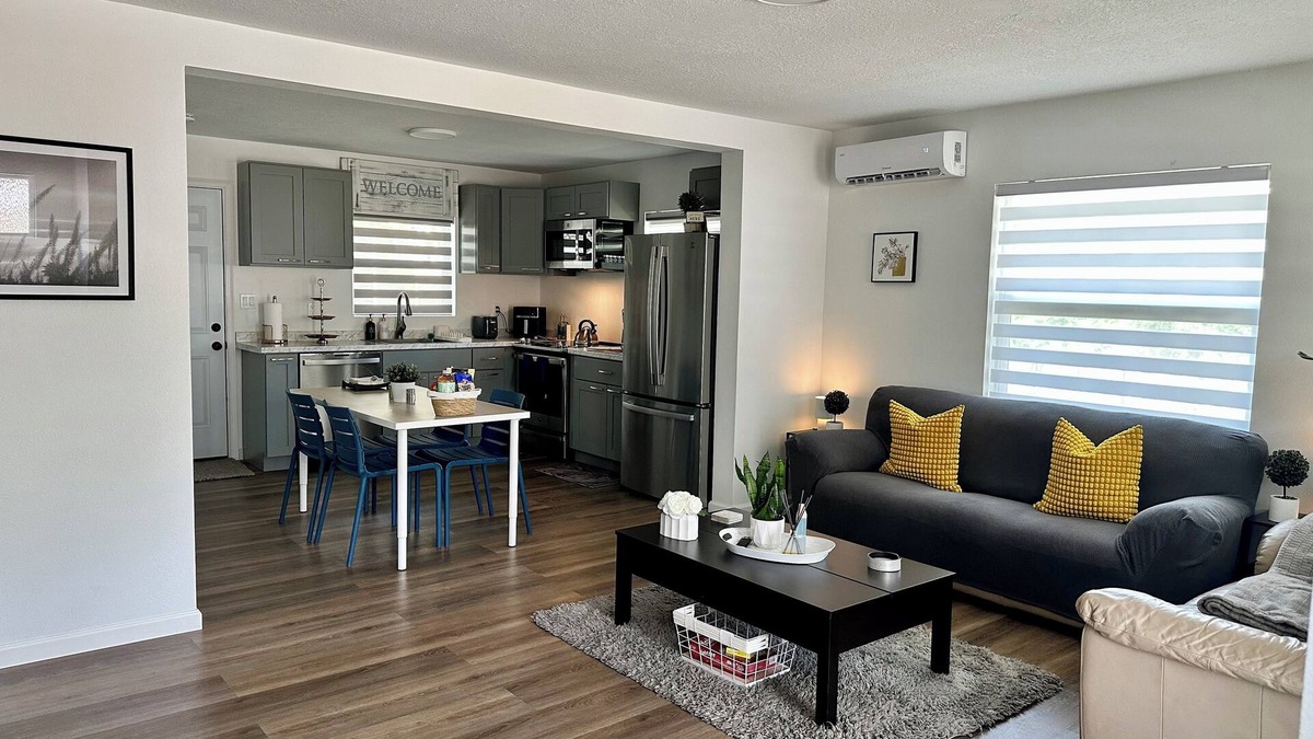 Downtown Zephyrhills House | Zephyrhills Downtown Home