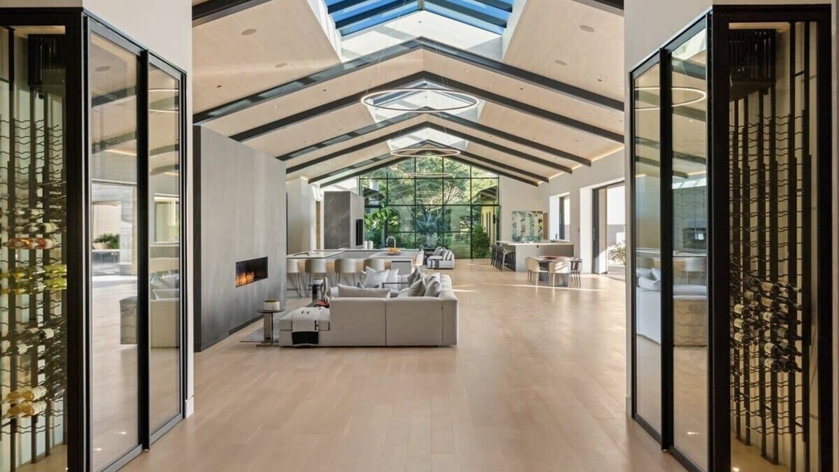 Malibu House | ZeroOne by Stay Awhile Villas