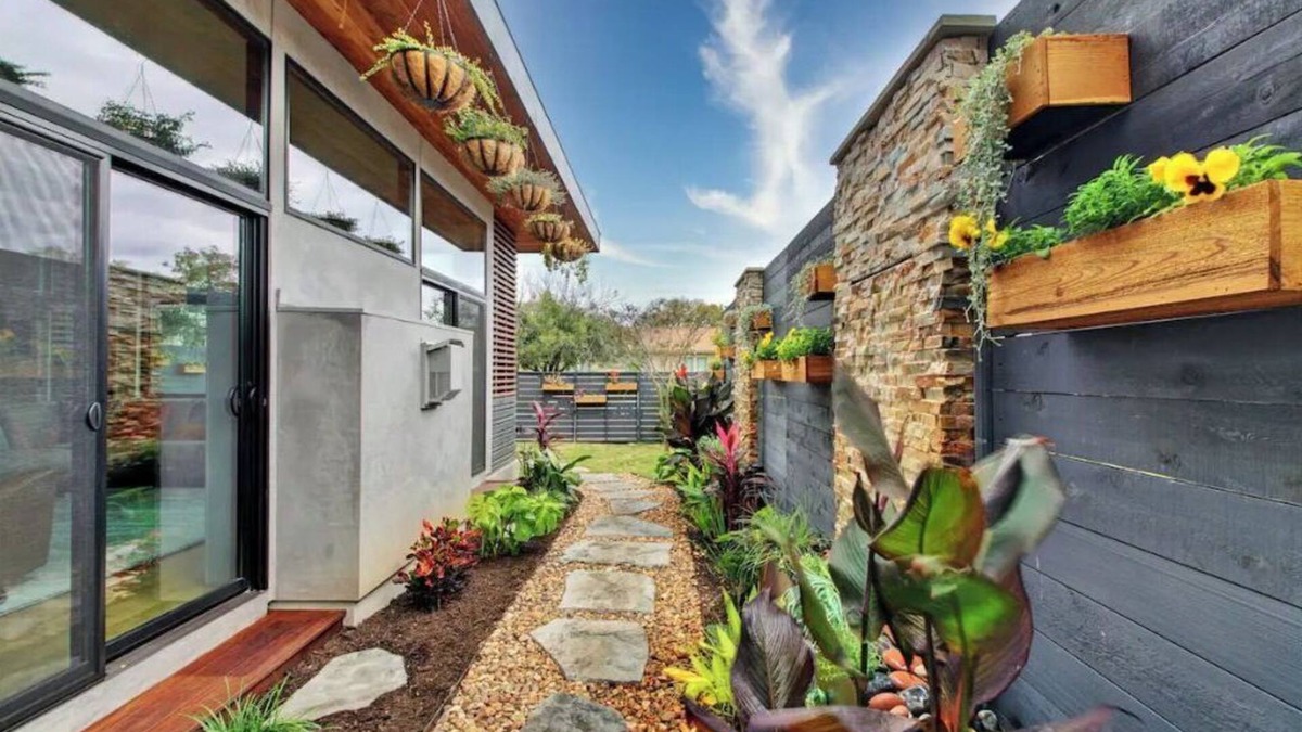 South Lamar House | Zilker Zen Sanctuary