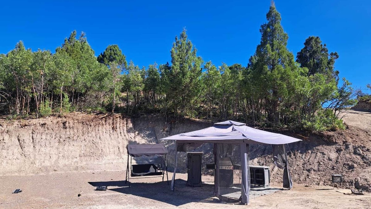 Alton RV Rental | Zion & Bryce Getaway.nView, Grill, Water & P. Potty